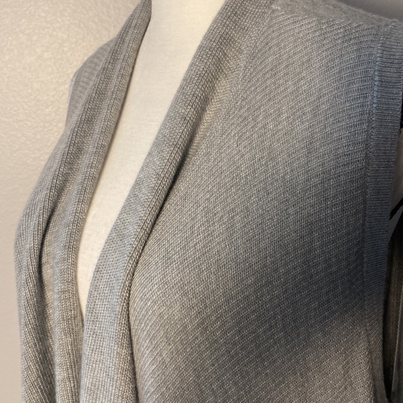 Banana Republic Gray Draped Cardigan Vest Duster sz M - Picture 6 of 8